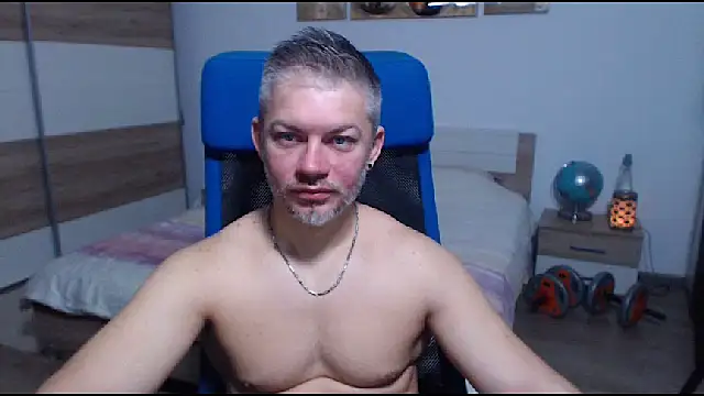 RobbyShawz online show from December 15, 2025, 5:34 am