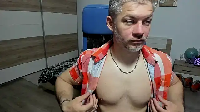 RobbyShawz online show from May 23, 2026, 3:56 am