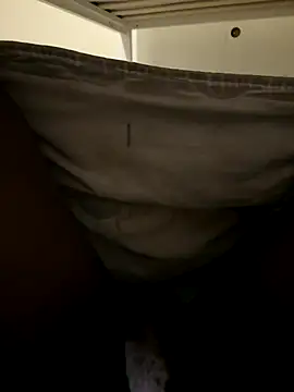 Hmmmtachatte2 online show from October 26, 2025, 5:30 pm