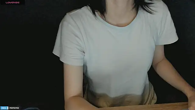 Snapshot of Ayase_momo chatting on March 3, 2025, 9:15 pm Ayase momo online show from March 3, 2025, 9:15 pm