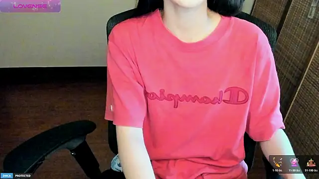 Ayase momo online show from July 9, 2026, 10:36 pm