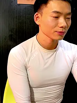 asiahot liam online show from February 7, 2025, 3:30 pm