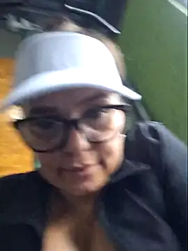 Snapshot of MariaPau_83 chatting on February 15, 2025, 8:54 pm MariaPau 83 online show from February 15, 2025, 8:54 pm