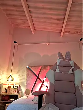 Snapshot of MariaPau_83 chatting on November 3, 2025, 6:20 pm MariaPau 83 online show from November 3, 2025, 6:20 pm