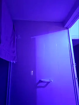 Snapshot of MariaPau_83 chatting on December 21, 2025, 3:02 am MariaPau 83 online show from December 21, 2025, 3:02 am