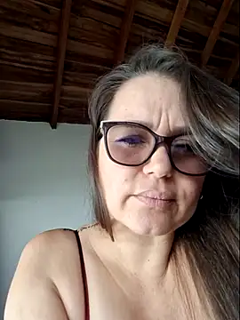MariaPau 83 online show from June 3, 2026, 4:23 pm