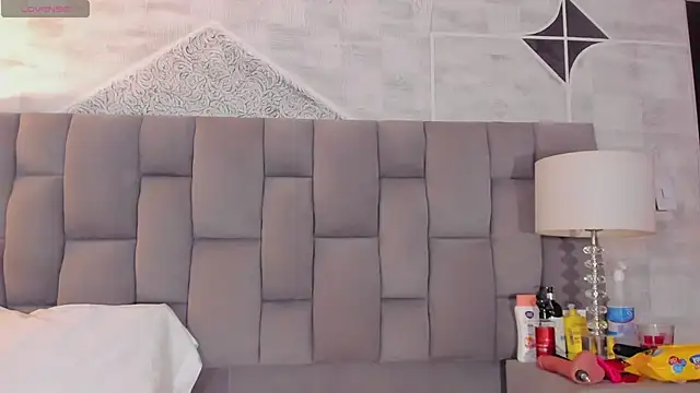 Snapshot of Rianamanson chatting on March 12, 2025, 5:57 am Rianamanson online show from March 12, 2025, 5:57 am