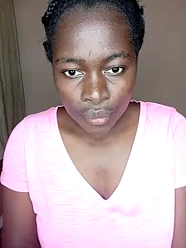  cutemelania online show from November 16, 2025, 9:04 am