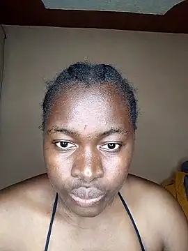  cutemelania online show from November 23, 2025, 10:48 am