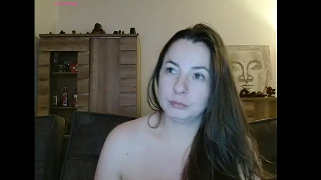 cristalines online show from February 2, 2025, 9:45 pm