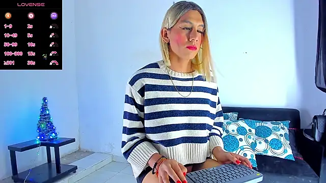 Snapshot of BritannyLord chatting on February 13, 2025, 1:08 am BritannyLord online show from February 13, 2025, 1:08 am