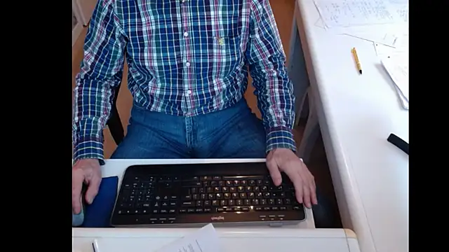 dutchpornking online show from February 12, 2025, 12:22 pm