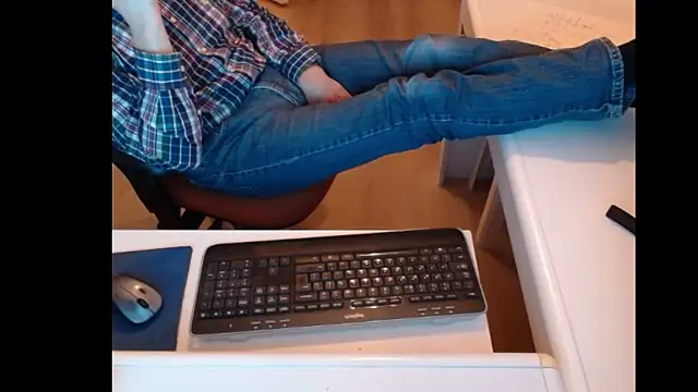 dutchpornking online show from February 17, 2025, 6:59 pm