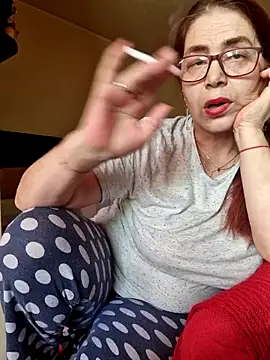 Snapshot of Chriss_Tinaa chatting on June 6, 2026, 4:06 am Chriss Tinaa online show from June 6, 2026, 4:06 am