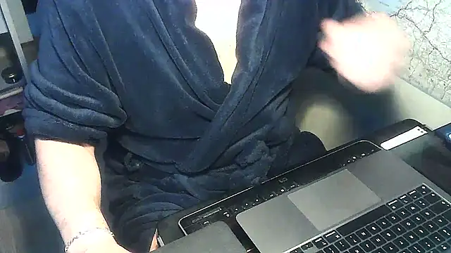 DUDURAxh online show from January 8, 2025, 7:34 am