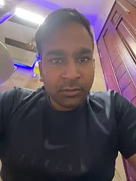 luciferdxm5 online show from April 21, 2026, 8:31 am