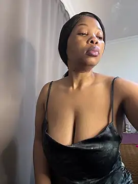 Snapshot of cherrybabe76 chatting on June 8, 2026, 7:53 am cherrybabe76 online show from June 8, 2026, 7:53 am