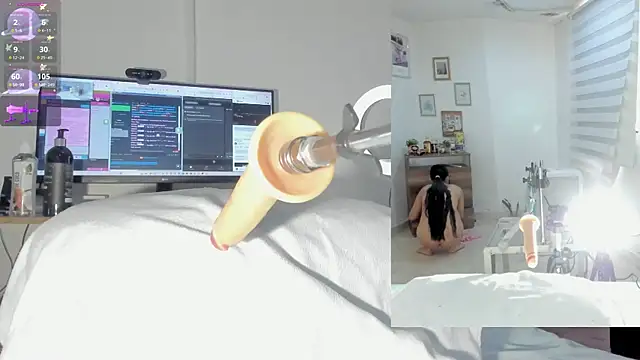 sofi velez online show from November 7, 2025, 5:13 pm