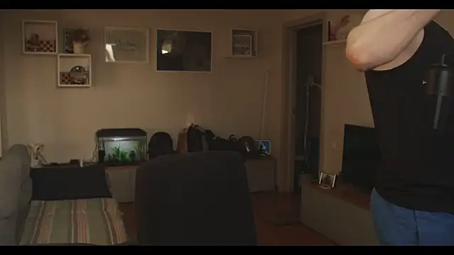 kevin-park online show from February 8, 2025, 7:48 am