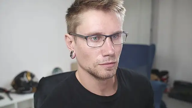 kevin-park online show from September 14, 2025, 12:26 pm