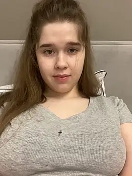 HornyGirlH online show from November 25, 2025, 12:54 am