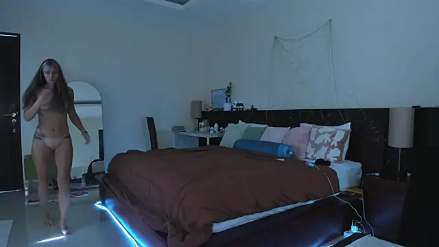 holy khloe online show from March 21, 2025, 1:02 am