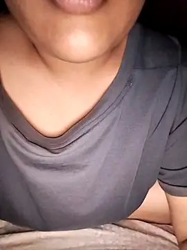 Annerae online show from December 18, 2025, 3:18 pm