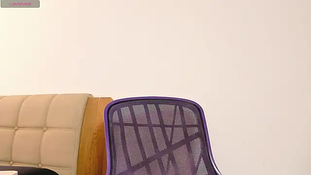 Snapshot of Ash_milk chatting on February 1, 2025, 6:08 pm Ash milk online show from February 1, 2025, 6:08 pm