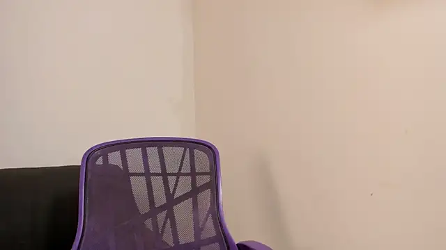 Snapshot of Ash_milk chatting on February 27, 2025, 10:09 pm Ash milk online show from February 27, 2025, 10:09 pm