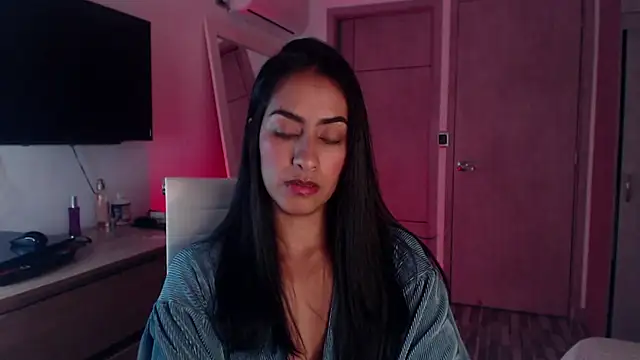 Brown skin11 online show from October 17, 2025, 10:23 pm