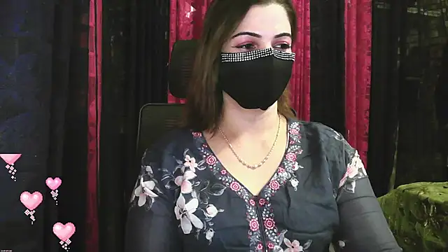 Cute Sonii online show from December 3, 2025, 1:20 pm