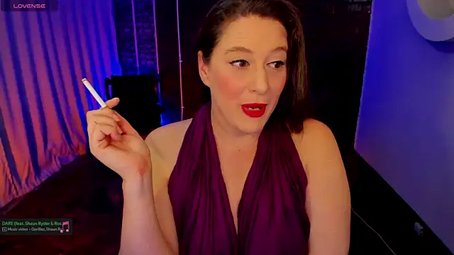 Snapshot of cee2nv chatting on June 25, 2026, 10:25 pm cee2nv online show from June 25, 2026, 10:25 pm