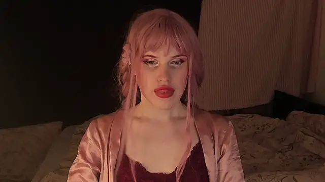 EffieMinki online show from December 19, 2024, 4:34 am