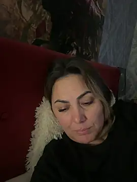 Snapshot of Emma_roqueen chatting on February 4, 2025, 10:55 pm Emma roqueen online show from February 4, 2025, 10:55 pm