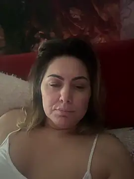 Snapshot of Emma_roqueen chatting on February 24, 2025, 10:58 pm Emma roqueen online show from February 24, 2025, 10:58 pm