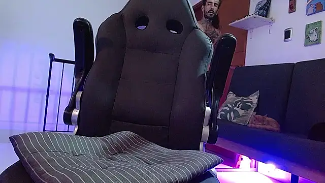 harry reems1 online show from January 10, 2026, 7:43 am