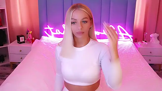 AllwaysHotJ online show from January 31, 2025, 5:40 am