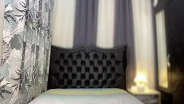 Snapshot of Miss_Deliciousness chatting on December 20, 2025, 4:03 pm Miss Deliciousness online show from December 20, 2025, 4:03 pm