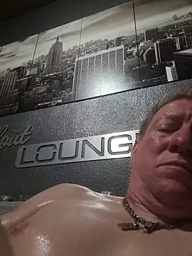 Snapshot of tomtom111111 chatting on September 21, 2025, 12:12 am tomtom111111 online show from September 21, 2025, 12:12 am