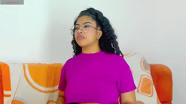 Snapshot of moana_taylor chatting on June 22, 2026, 3:53 pm moana taylor online show from June 22, 2026, 3:53 pm