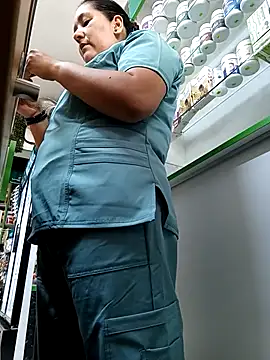 Gatubela212 online show from April 10, 2026, 4:23 pm