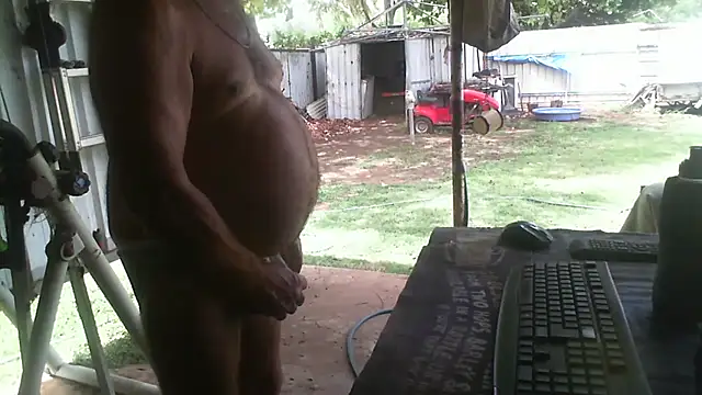 herbie010666 online show from December 22, 2025, 3:58 am