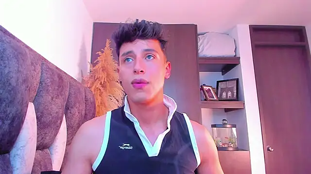 I Gabriel online show from December 24, 2024, 8:05 pm