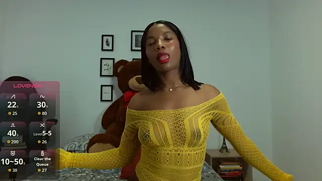 Snapshot of 99Black_Girl chatting on March 28, 2026, 2:44 am 99Black Girl online show from March 28, 2026, 2:44 am