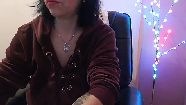 Snapshot of algodonyfresa chatting on January 21, 2025, 7:50 pm algodonyfresa online show from January 21, 2025, 7:50 pm