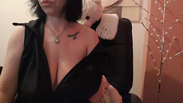 Snapshot of algodonyfresa chatting on January 26, 2025, 9:51 pm algodonyfresa online show from January 26, 2025, 9:51 pm