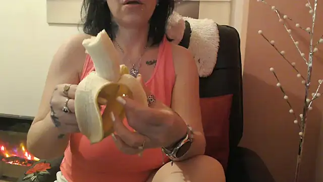 Snapshot of algodonyfresa chatting on March 16, 2025, 10:20 pm algodonyfresa online show from March 16, 2025, 10:20 pm