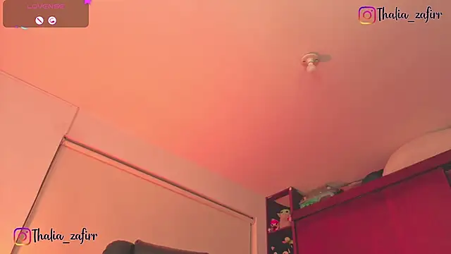 Laurent-Glass online show from November 25, 2025, 4:23 am