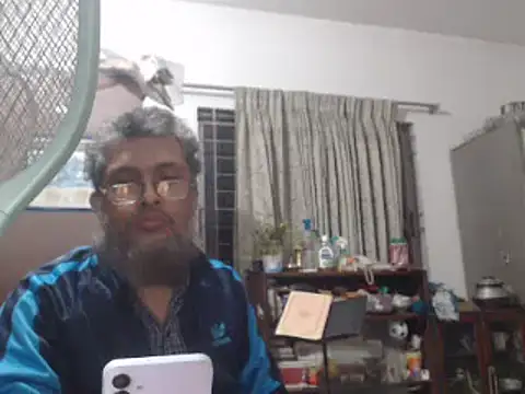 Snapshot of HOW70 chatting on January 26, 2025, 8:02 pm HOW70 online show from January 26, 2025, 8:02 pm