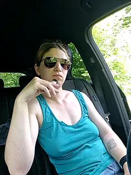 Geile-Luna online show from May 24, 2026, 1:16 pm